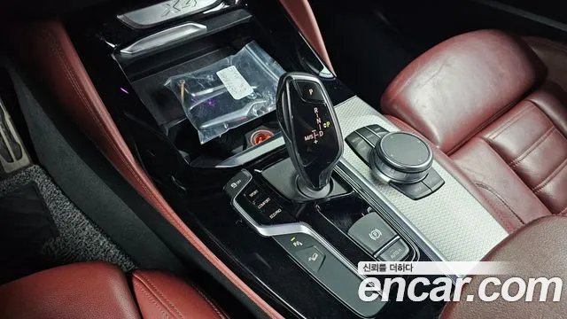 BMW X4 2019 thumb 5