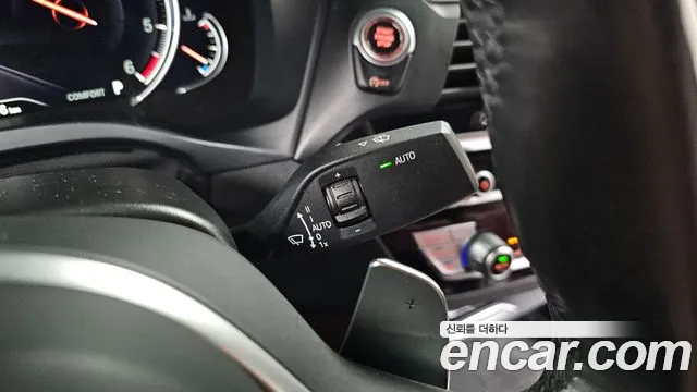 BMW X4 2019 thumb 10