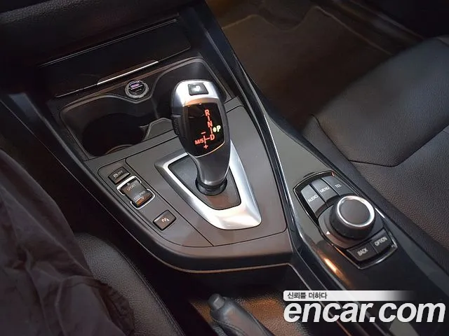 BMW 1 серии 2013 thumb 10