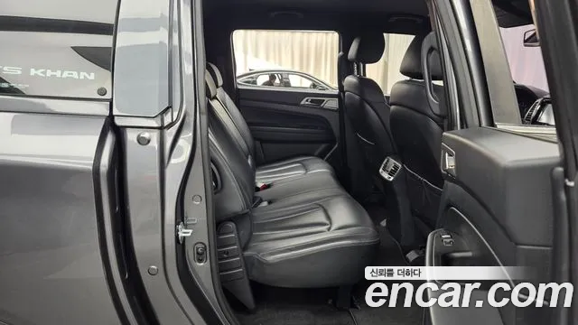 KGM Rexton 2019 thumb 2