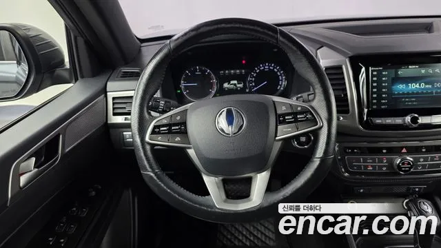KGM Rexton 2019 thumb 6