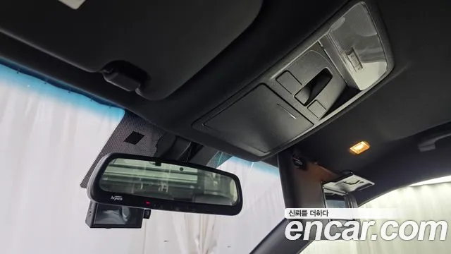 KGM Rexton 2019 thumb 3