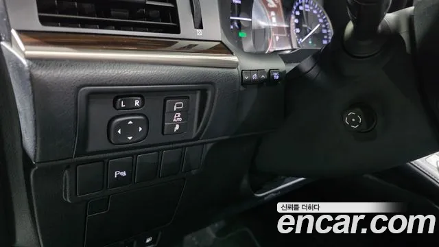 Lexus ES 300h 2017 thumb 6
