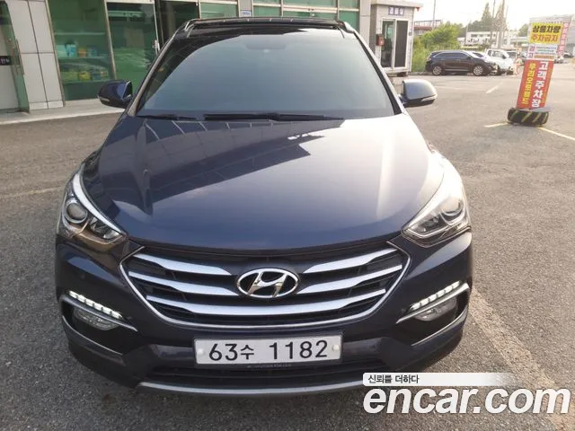 Hyundai Santafe 2016 thumb 6