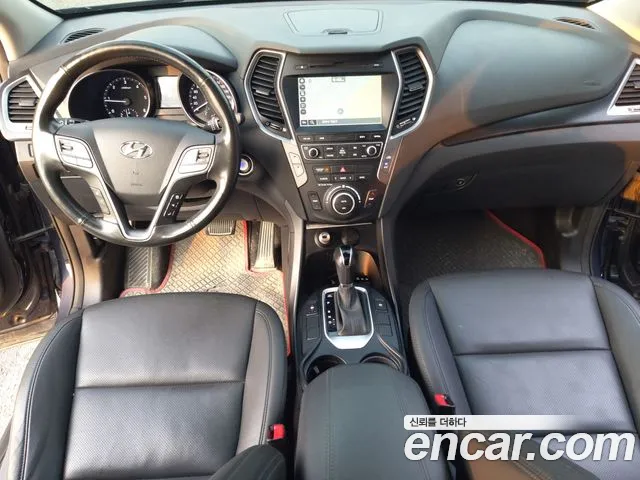 Hyundai Santafe 2016 thumb 11