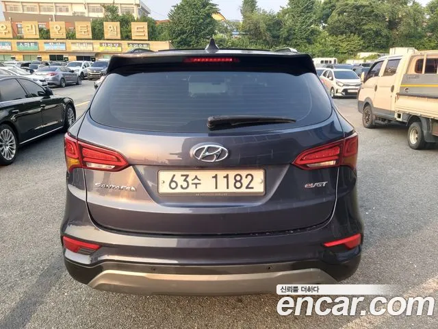 Hyundai Santafe 2016 thumb 8