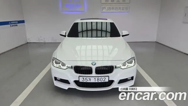 BMW 3 серии 2018 thumb 10