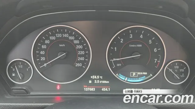 BMW 3 серии 2018 thumb 3