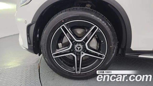 Mercedes-Benz GLC 2022 thumb 6