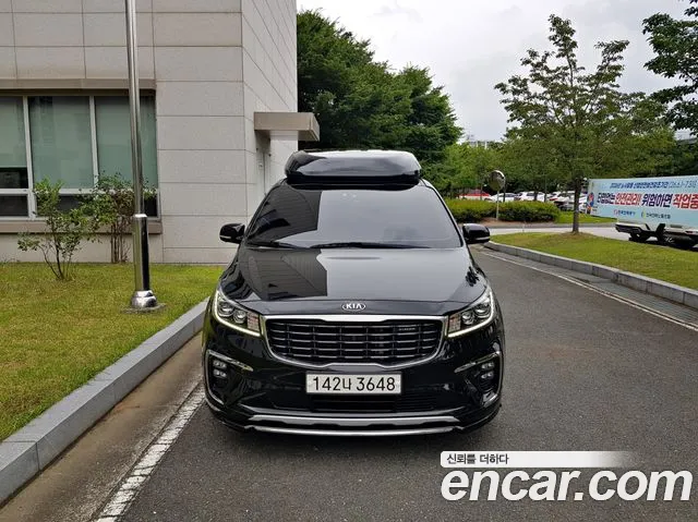 Kia Carnival 2019 thumb 11