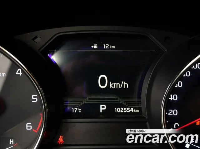 Kia Carnival 2019 thumb 4
