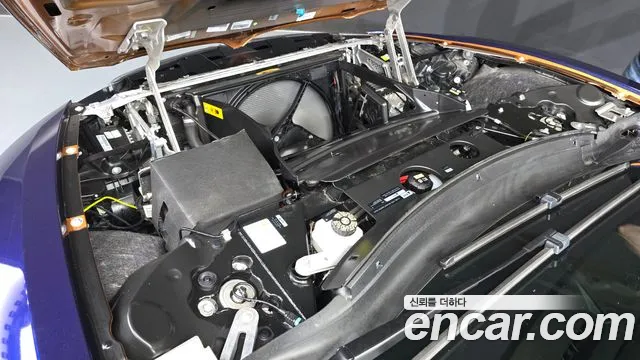 BMW i8 2019 thumb 11
