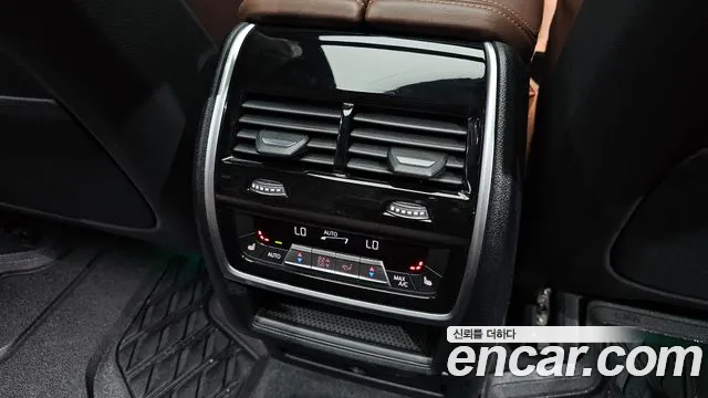 BMW X5 2019 thumb 2