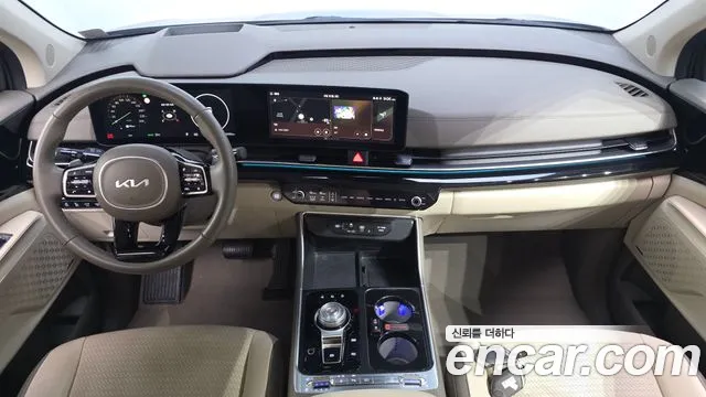 Kia Carnival 2024 thumb 3