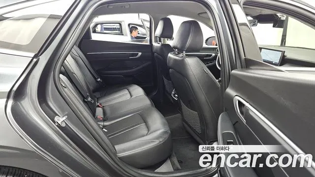 Hyundai Sonata 2025 thumb 2