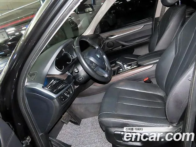 BMW X5 2017 thumb 9