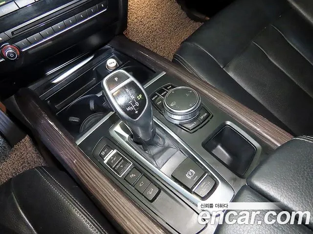 BMW X5 2017 thumb 12