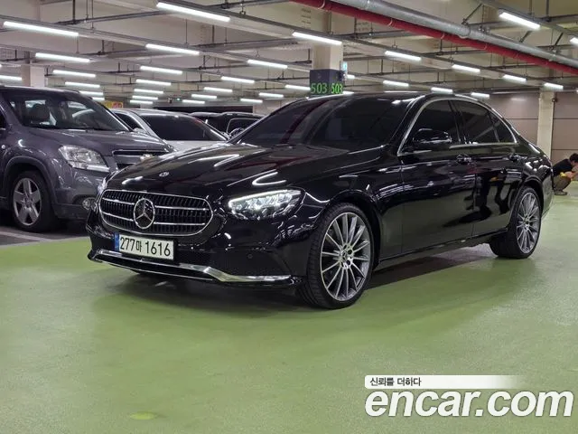 Mercedes-Benz E-Class 2021 thumb 2