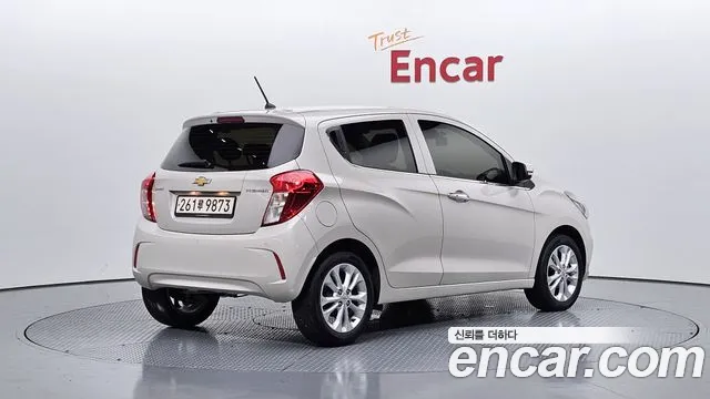 Chevrolet Spark 2020 thumb 5
