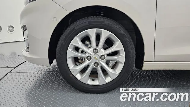Chevrolet Spark 2020 thumb 7