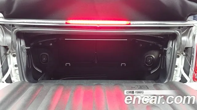 Mini Cooper Convertible 2024 thumb 9