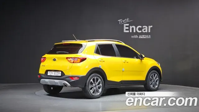 Kia Stonic 2018 thumb 2
