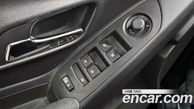 Chevrolet Trax 2017 thumb 3