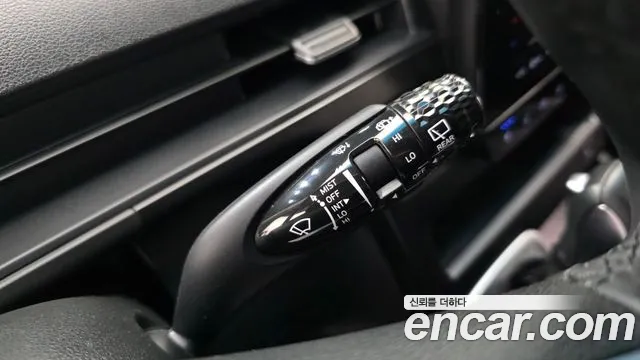 Hyundai Staria 2023 thumb 12