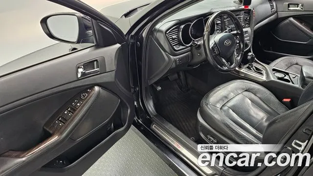 Kia K5 2013 thumb 9