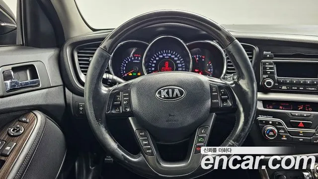 Kia K5 2013 thumb 8