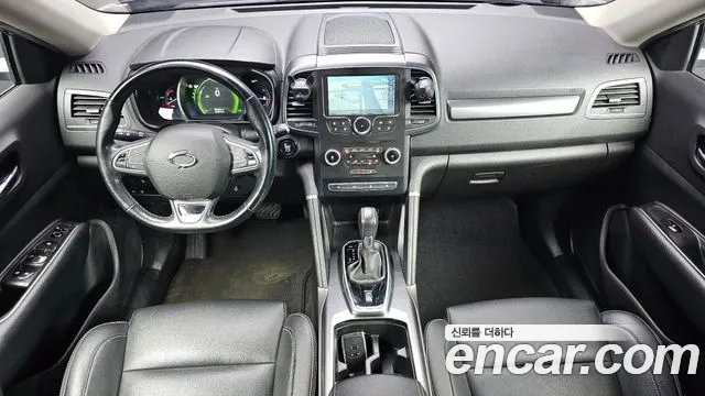 Renault QM6 2017 thumb 9