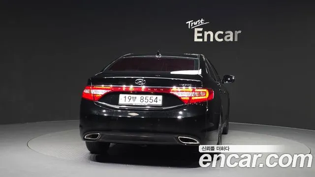 Hyundai Grandeur 2013 thumb 11
