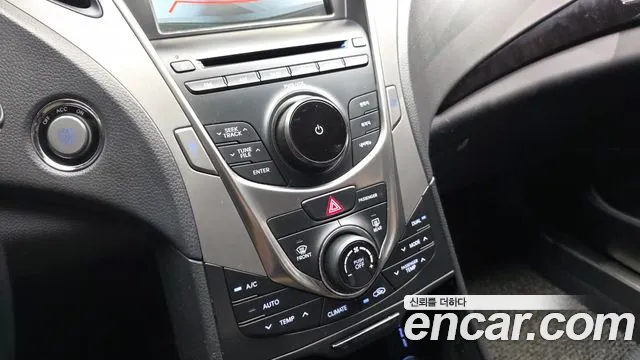 Hyundai Grandeur 2013 thumb 12