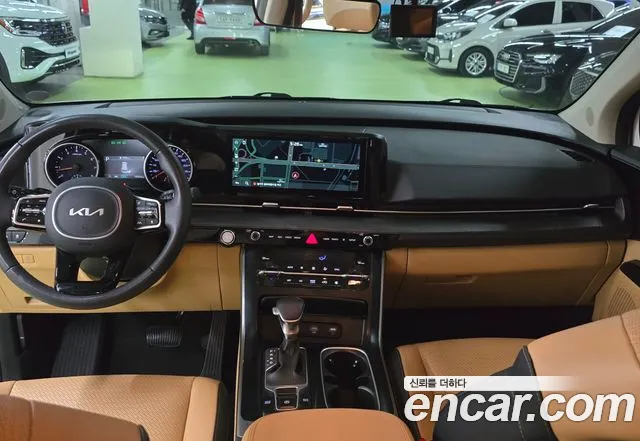 Kia Carnival 2023 thumb 5