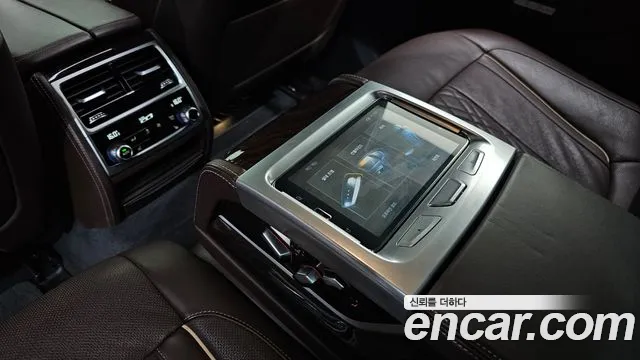 BMW 7 серии 2016 thumb 5