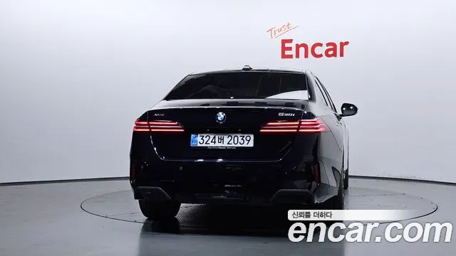BMW 5 серии 2025 thumb 5