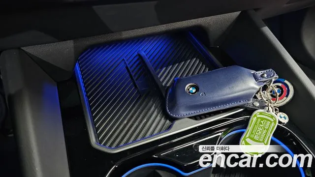 BMW 5 серии 2025 thumb 8