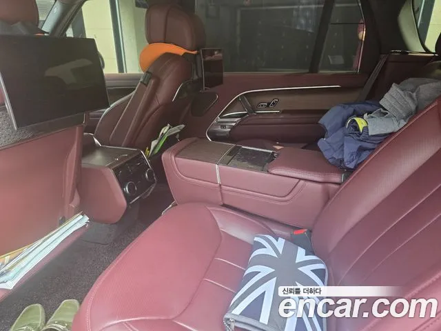 Land Rover Range Rover 2023 thumb 4