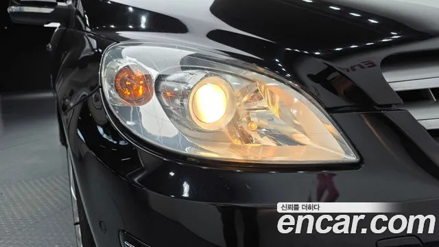 Mercedes-Benz B-Класс 2010 thumb 3