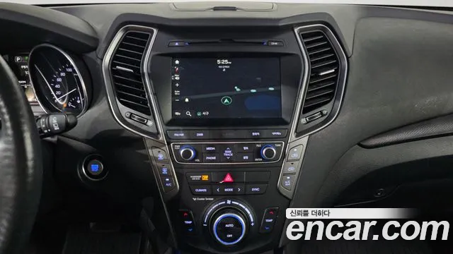 Hyundai Santafe 2015 thumb 12
