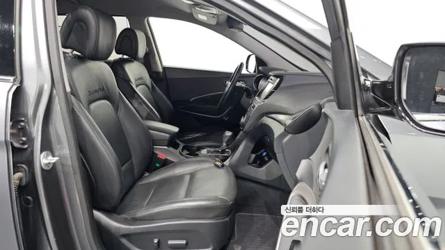 Hyundai Santafe 2015 thumb 7
