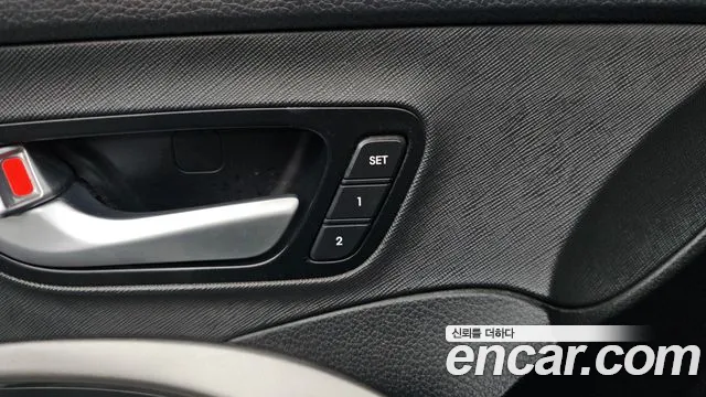 Hyundai Santafe 2015 thumb 8