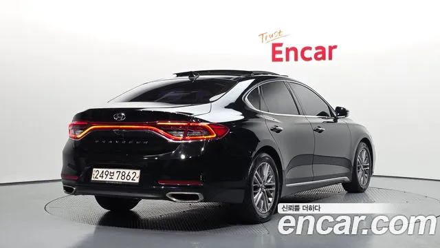 Hyundai Grandeur 2017 thumb 10