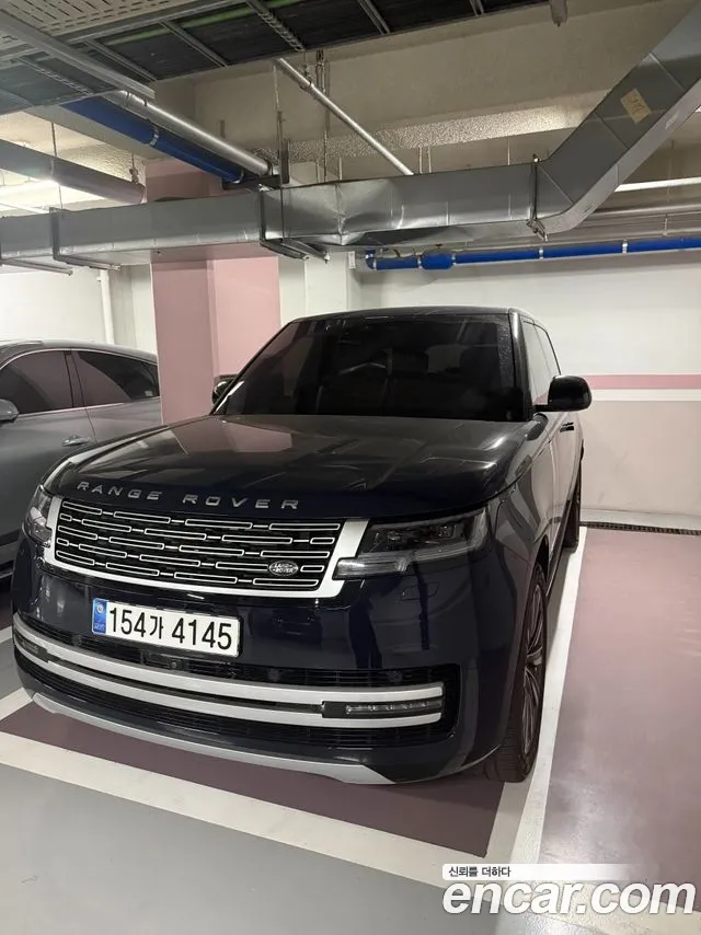 Land Rover Range Rover 2023 thumb 9