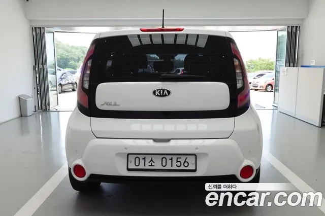 Kia Soul 2015 thumb 4