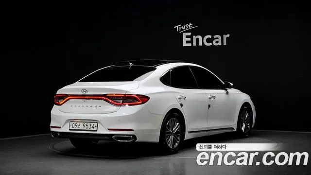 Hyundai Grandeur 2017 thumb 11