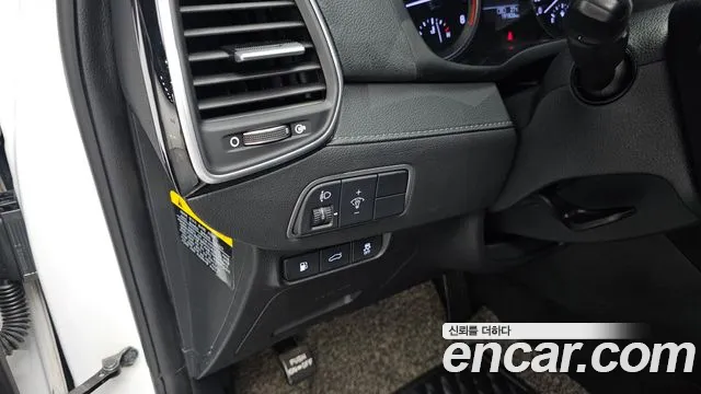 Hyundai Grandeur 2017 thumb 5