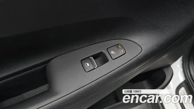 Hyundai Grandeur 2017 thumb 9