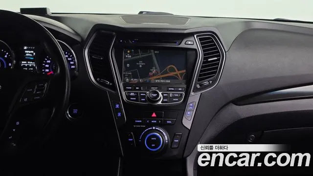 Hyundai Санта Фе 2013 thumb 11