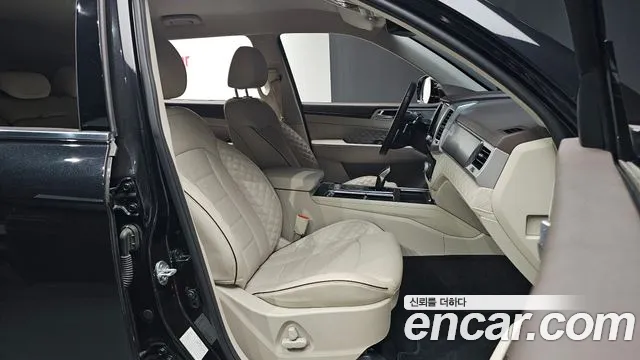 KGM Rexton 2022 thumb 5